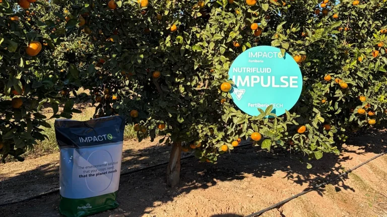 02-03-2026. Fertiberia - Actualidad. Noticias. Imagen principal de la noticia "Fertiberia y Agro Cycle Life se alían para reducir emisiones y elevar rendimientos en los cultivos de cítricos y aguacates con fertilizantes de alto valor añadido y bajos en carbono"